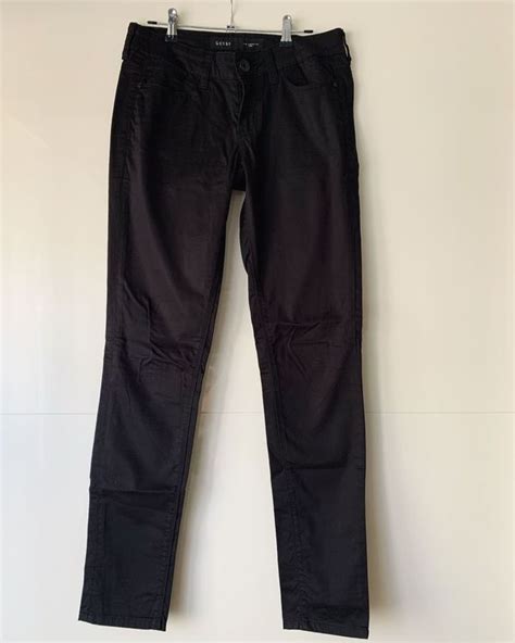 guess schwarze hose